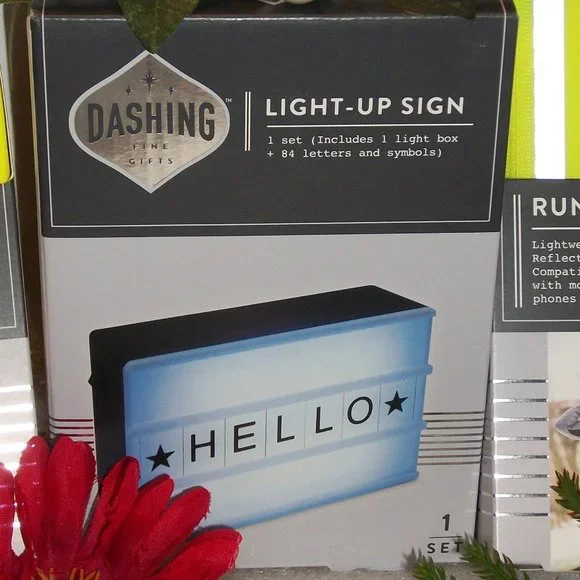 6 Pc DASHING Gift Bundle 2 Running Belts 2 Selfie Lights 1 Light-Up Sign 1 Hook